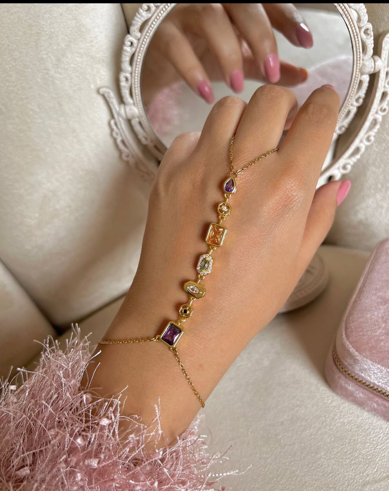 Hand chain