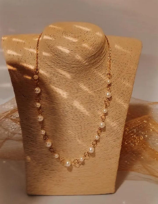 pearl necklace